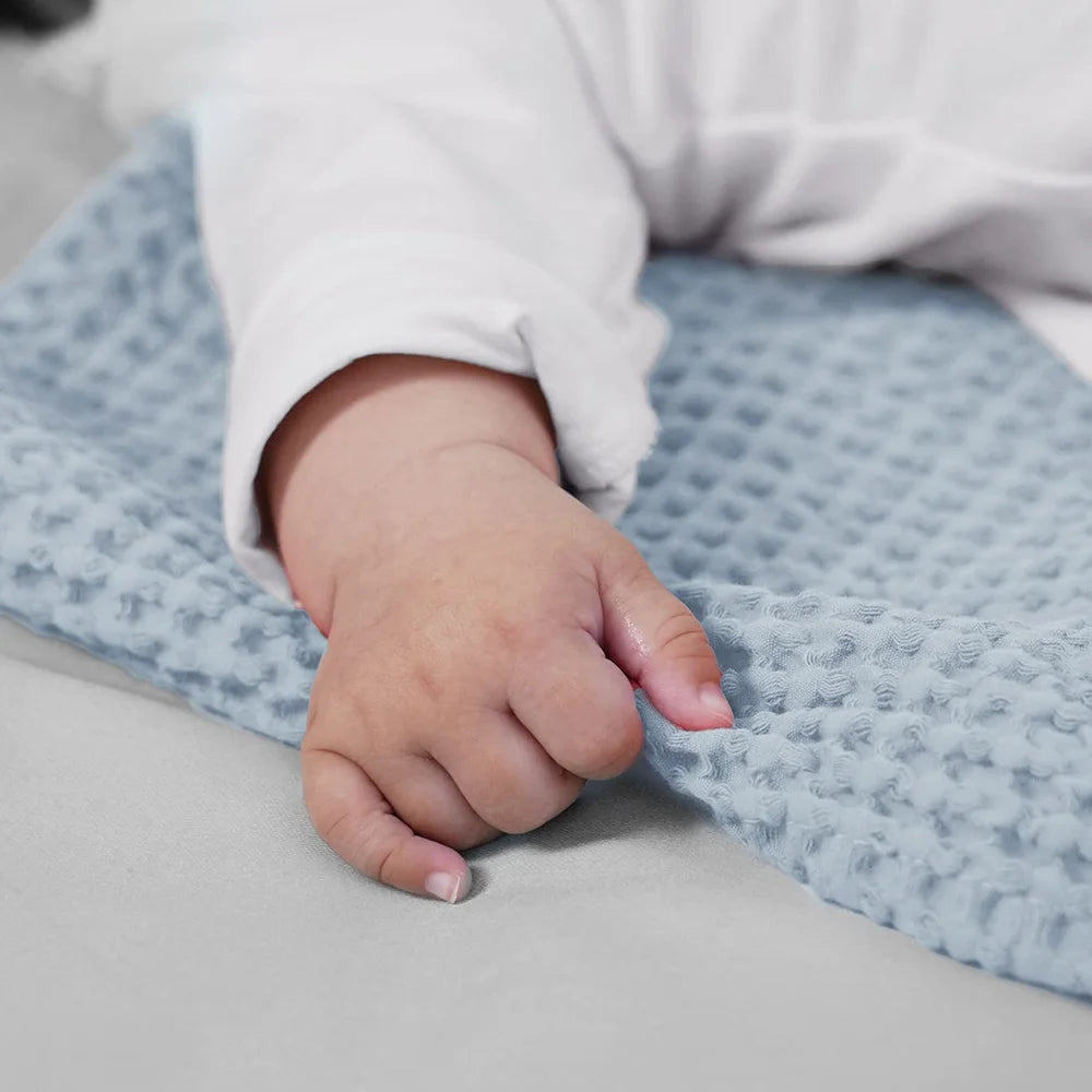Baby 100% Cotton Waffle Weave Blanket Lightweight Washed Soft Breathable Blanket Perfect Blanket Layer for Kids Baby