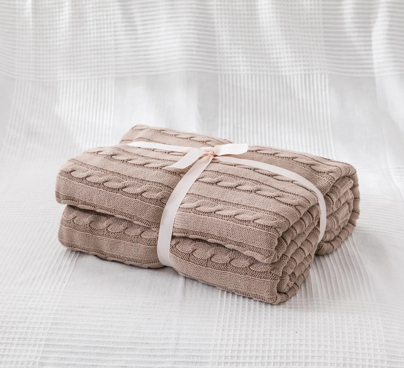 Discover our Cotton Knitted Blanket Solid Color Sofa Blanket Cover Nordic, perfect for adding a cozy touch to any living space. Ideal for adults.