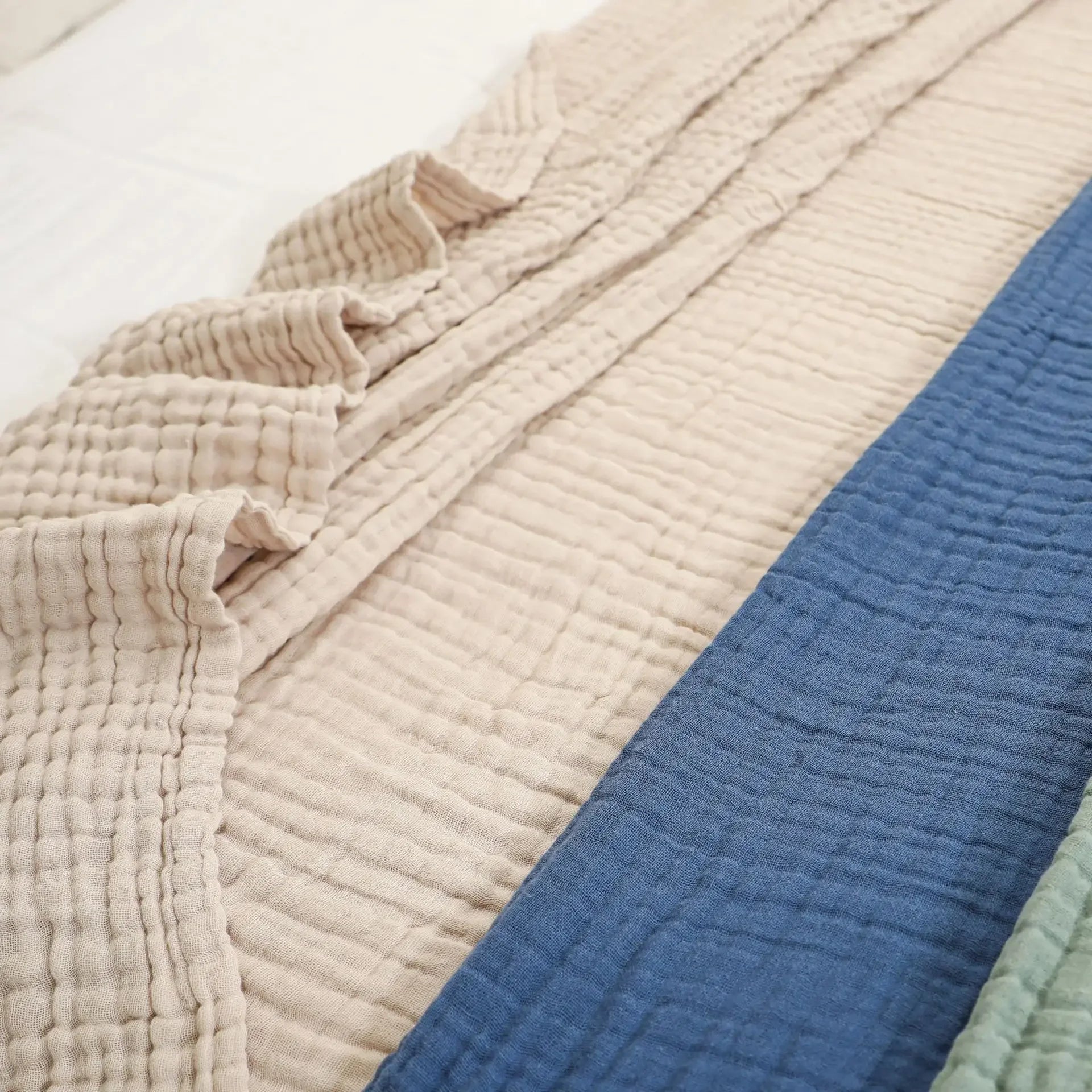Large 6-Layer Gauze Blanket All-Season Soft Breathable for Adults Sofa or Bed Bedding Hand Wash Only Neutral Beige for Men Women